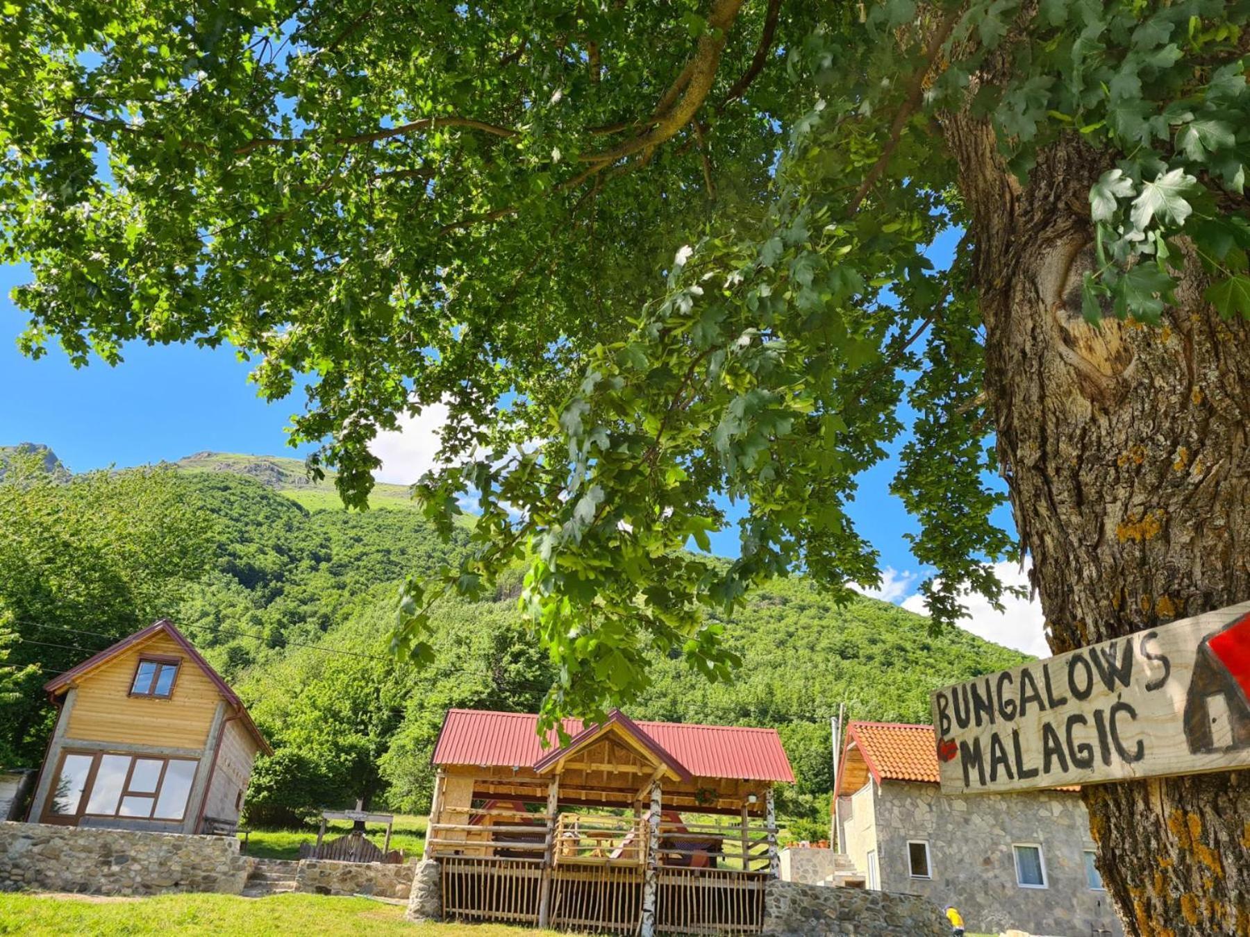 Bungalows Malagic Gusinje Εξωτερικό φωτογραφία