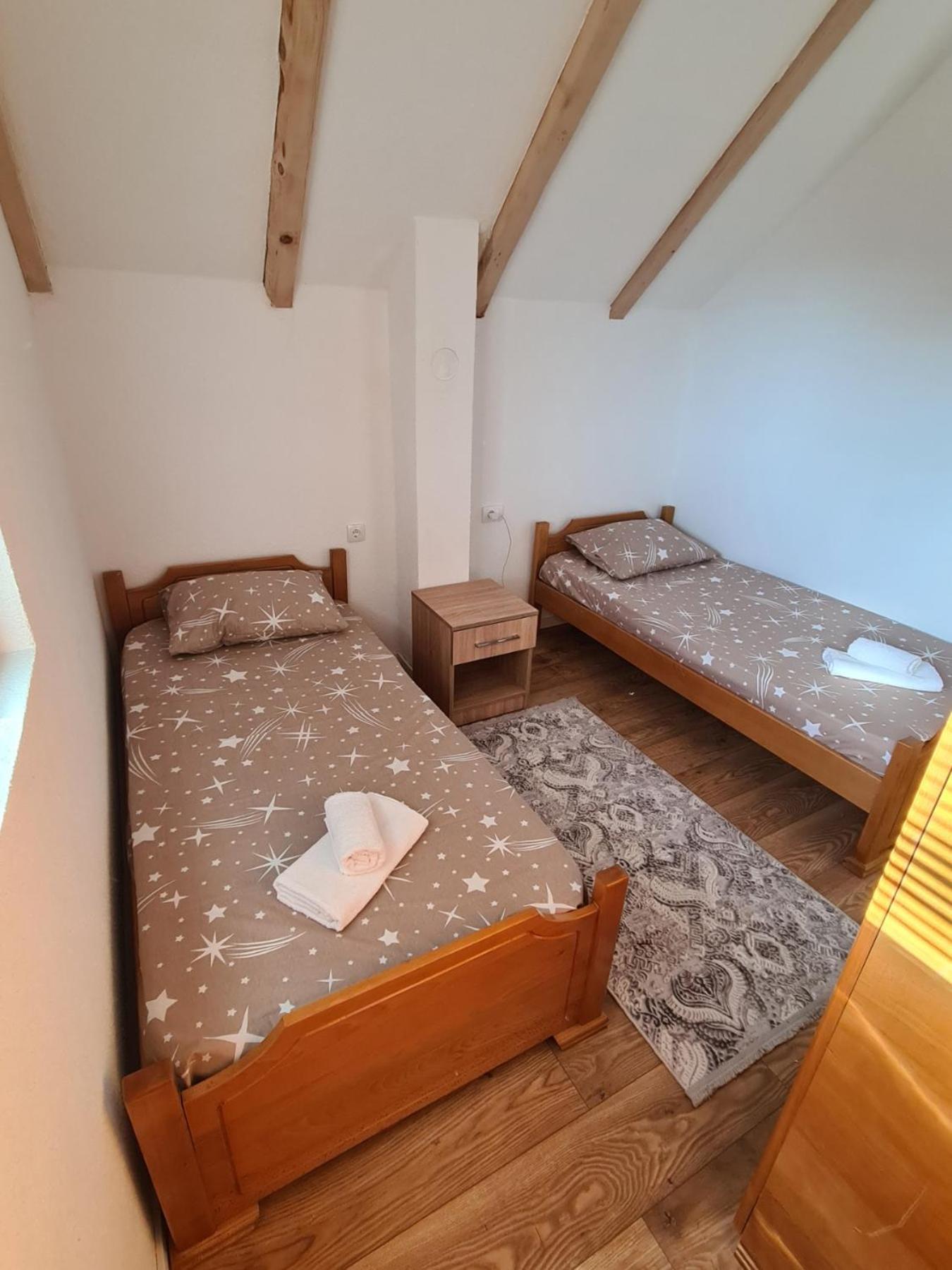 Bungalows Malagic Gusinje Εξωτερικό φωτογραφία