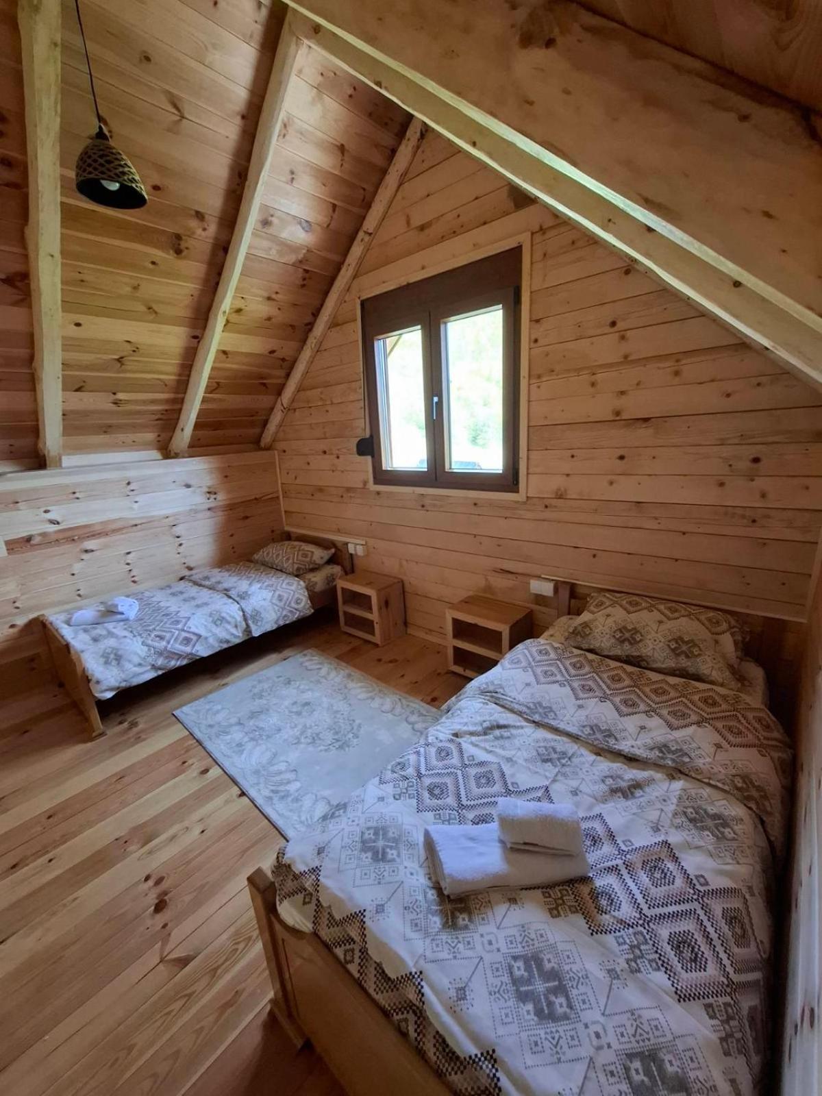 Bungalows Malagic Gusinje Εξωτερικό φωτογραφία