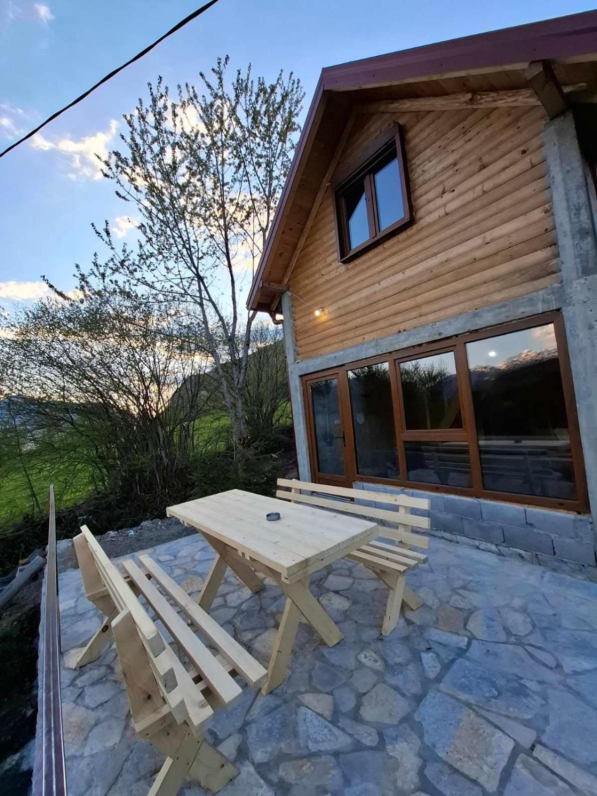 Bungalows Malagic Gusinje Εξωτερικό φωτογραφία